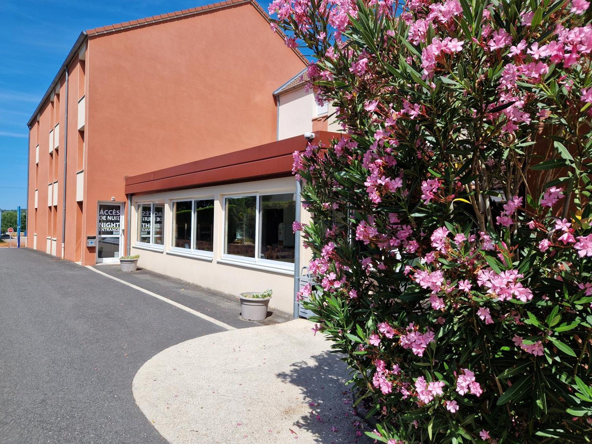 Kyriad Direct Limoges Nord Екстер'єр фото